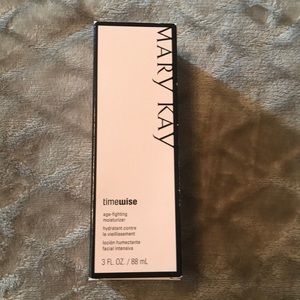 Mary Kay age fighting moisturizer